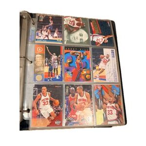 1995–1996 Grant Hill Detroit Pistons Card Lot 9 – Michael Jordan SkyBox Hoops